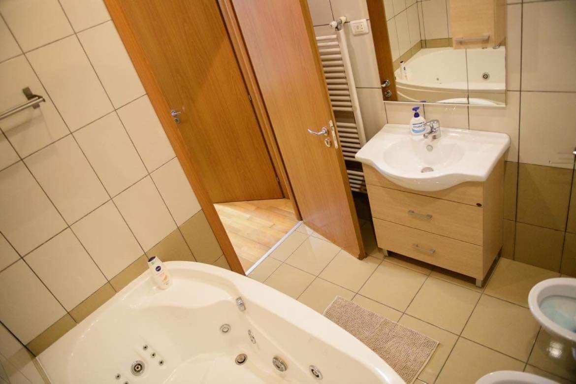 Sadara Sea Breeze Apartment Navodari Luaran gambar